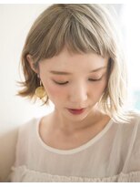 ワースホワイル(WORTH WHILE)&nbsp;ハイトーン/前下がり/ボブ