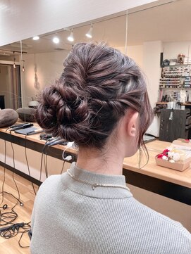 ソーコ 南浦和(SOCO.) 44《SOCO.ソーコ南浦和》arrange ヘアセット多数 早朝OK