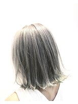 ハビット (habitt)&nbsp;【habitt】切りっぱなしボブ×シルバー