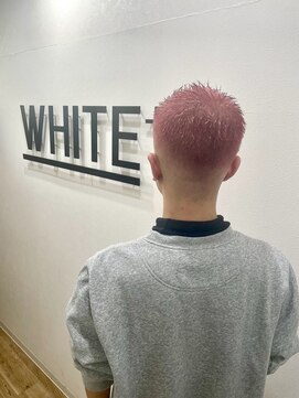 アンダーバーホワイト 南海難波店(_WHITE) フェードカット