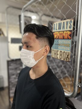 リリー シンジュク(Lilly) 【Lilly新宿】バリっと、men’sカット刈上げスタイル