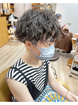 モリオ フロム ロンドン 大宮2号店(morio from London) 【morio大宮2号店/米村進】刈り上げショートパーマ