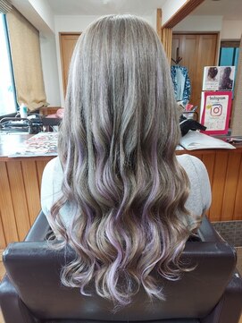 エクステンション クーチャー(Extention Cu'cha) エクステロング シルバー系に薄紫メッシュ