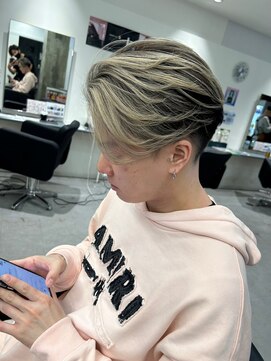 メンズサロン キング 梅田店(Men’s salon K!ng) 波巻きツイストスパイラルパーマ/フェザーパーマ/眉毛/メンズ