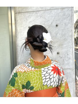 ミラ(Mila) 毛先がかわいい＊大人カチモリアレンジ/成人式.卒業式