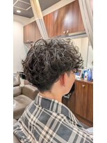 プロ ヘア テック(PRO HAIR TEC)&nbsp;「重め前髪がキマる！スペインカールでお洒落感アップ！」