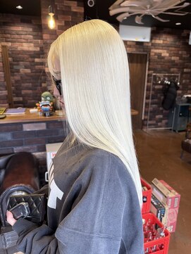 ホワイトブロンド/ハイトーン/髪質改善/ブリーチリタッチ