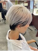 簡単オシャレホワイトアウターカラー