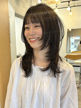 シアラ(ciala) 清澄白河ふんわりレイヤーロング黒髪