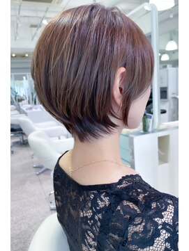トップシェイプ(TOP SHAPE) 艶髪丸み前下がりショートボブ