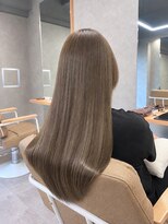グラフィー(graphy)&nbsp;オリーブベージュ×ツヤツヤロング