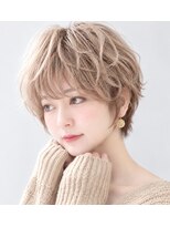 セブンルックス(7LOOKS)&nbsp;柔らかベージュ×クセ毛風ショート【宇都宮/カラー/レイヤー】