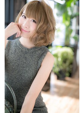 エヌアンドエーコンティ(N&A CONTi) ☆伸ばしかけボブショート×ゴールドベージュ