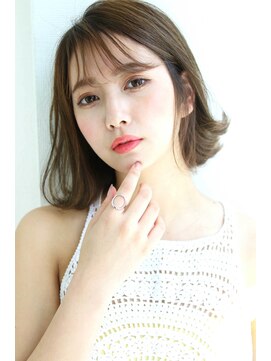 ロゼ 鳳(ROSE) 【ROSE/鳳】外ハネミディアム /切りっぱなし/外ハネボブ