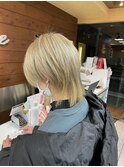 センターパート×ビタミンカラー