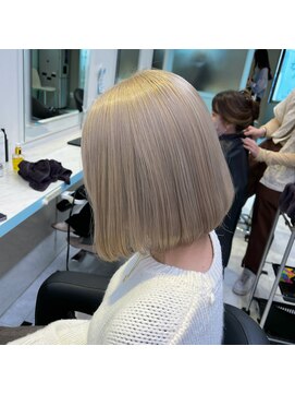 ランド 池袋(LAND) ホワイトブロンド