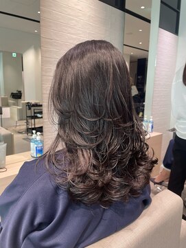 ステア ケース(stair case) 【NATASHA】ミディアム大盛りレイヤー