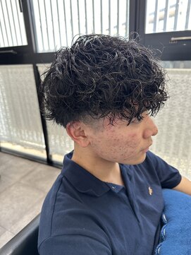 フォーディー(for D) Hair Salon for D ×　メンズパーマ