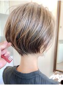 前髪あり小顔ブリーチなしカラー簡単スタイリングショートボブ
