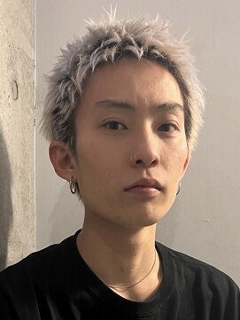 ヘアカロン 熊本本店(Hair CALON) メンズカラースパイキーショートホワイトカラーブリーチ熊本下通