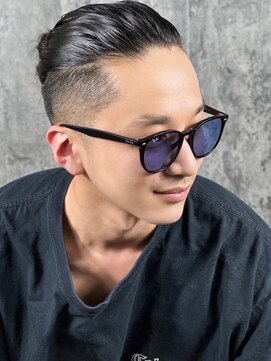 ヒロ銀座 バーバーショップ 札幌本店(HIRO GINZA BARBER SHOP) マンバンフェード