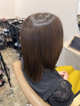 ユッカ 梅田(YUCCA) 【 YUCCA 】大人可愛い20代30代40代 ミディアム/切りっぱなし