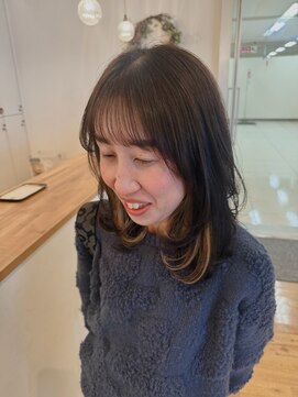 ルッツ(Lutz. hair design) 1/31レイヤーカット&イヤリングカラー《後藤美樹》