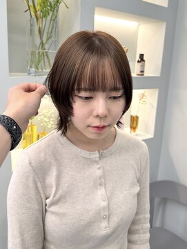 ミッシュバイアーバン(misch by urban.) 【mischハザマ】垢ぬけ顔周りレイヤー◎小顔ミニウルフ