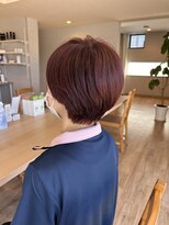 リーク(LEEK) 明るい白髪染め×艶感レッドブラウンショート