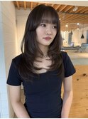 レイヤーカット × グレージュブラウン