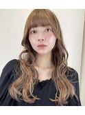 後れ毛×マロンベージュ