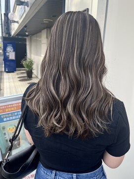 トーン(TONE) 明るめコントラストハイライト/20代30代40代