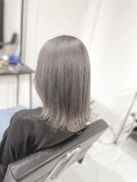 ノア(Noa) アッシュグレー