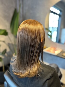 チリン(Chillin’___) シルバーブラウン