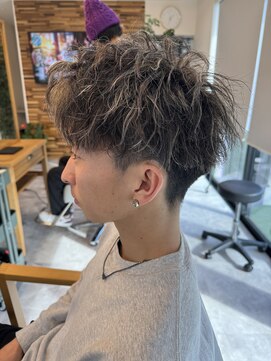 メモリー(Memory) メンズ×ツイストパーマスタイル【ゲストスタイル】