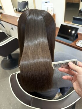 ポピイズ(POPPIES) ロングスタイル【髪質改善】