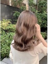 アンダーバーホワイト 泉佐野店(_WHITE)&nbsp;☆ ハイライトカラー　ケアブリーチ　ダブルカラー　イルミナ