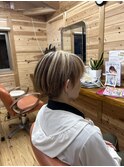 ツーブロック刈り上げ　白髪染＋メッシュ