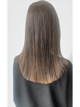 アルファ(Hair Salon alpha) 【大人可愛い×透明感】ハイライト×シアーベージュ