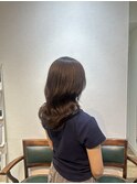 大人可愛い韓国風くびれミディアムレイヤー