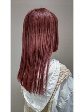 ヘアー ル シェーヌ キューブ(hair le chene CUBE) ラズベリーカラー×姫カット