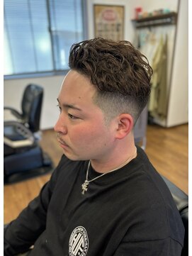 ブラッシュヘア(BRUSH HAIR) FADE × PERMANENTSTYLE