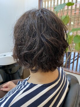 あさひ くせ毛を活かすニューヨーク式ドライカット 9