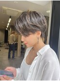 ショートボブパーマ20代30代40代イヤリングカラー大人