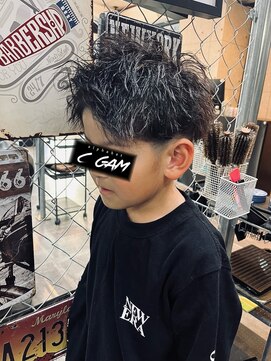 アルファベットシーガム(C gam) kidsツイストスパイラルパーマ