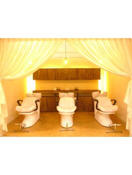 ≪あなたの魅力を引き出す似合わせカット♪≫おしゃれなサロンで非日常空間をお楽しみください◎