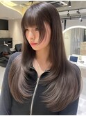 レイヤーカット/小顔に見せるヘア/ネビージュ/黒髪カタログ/美髪