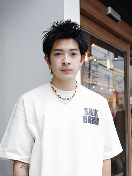 ゼスト クレス(ZEST Cres) 【立川CRESまなと】長めのスパイキーショート