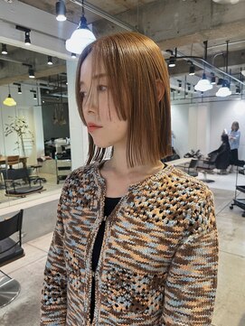 キャロルガーデンズ ボコカ 表参道(Carroll Gardens bococa) 【kacho】酸性ストレート ボブ ステップカット