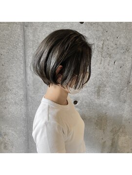 ニール(Neal) 【Neal/西新宿】グラボブ × カーキ